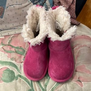 Kookaburra by Ugg toddler boots